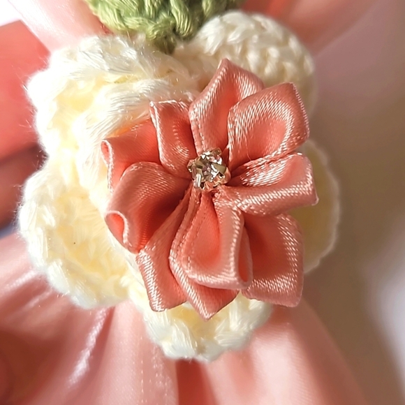 Hand Crafted Bow Hair Clip Pink Hand knit Crochet White Rose ribbon flower Clip - Picture 7 of 16